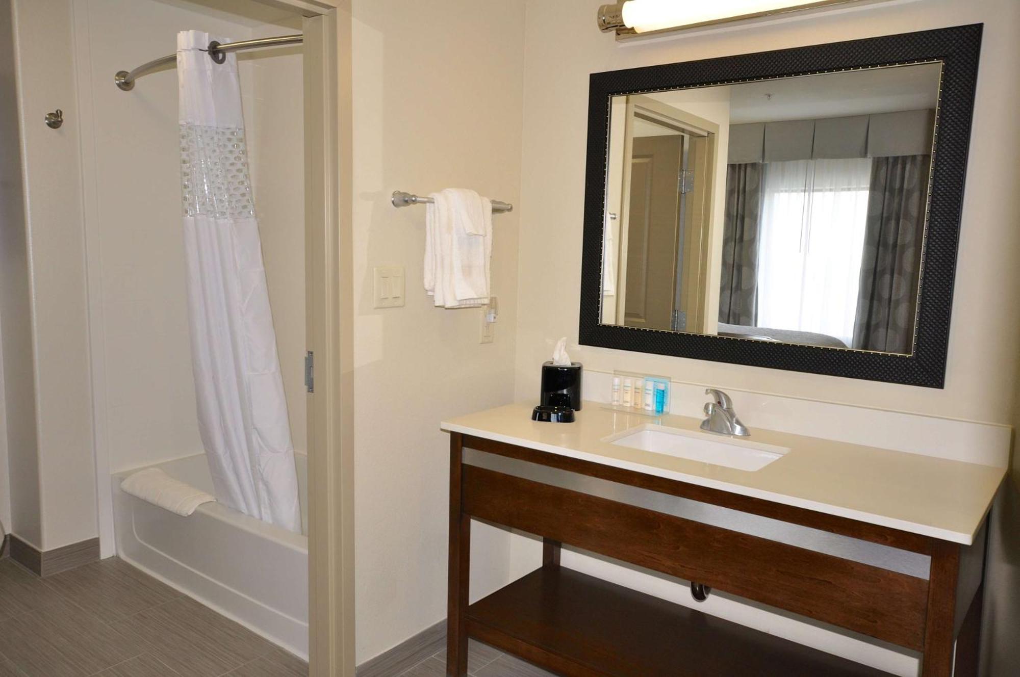 Hampton Inn And Suites Hutto Exterior foto